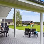 5 Star Holiday Home In Idestrup * Boto By