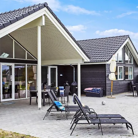 5 Star Holiday Home In Idestrup *